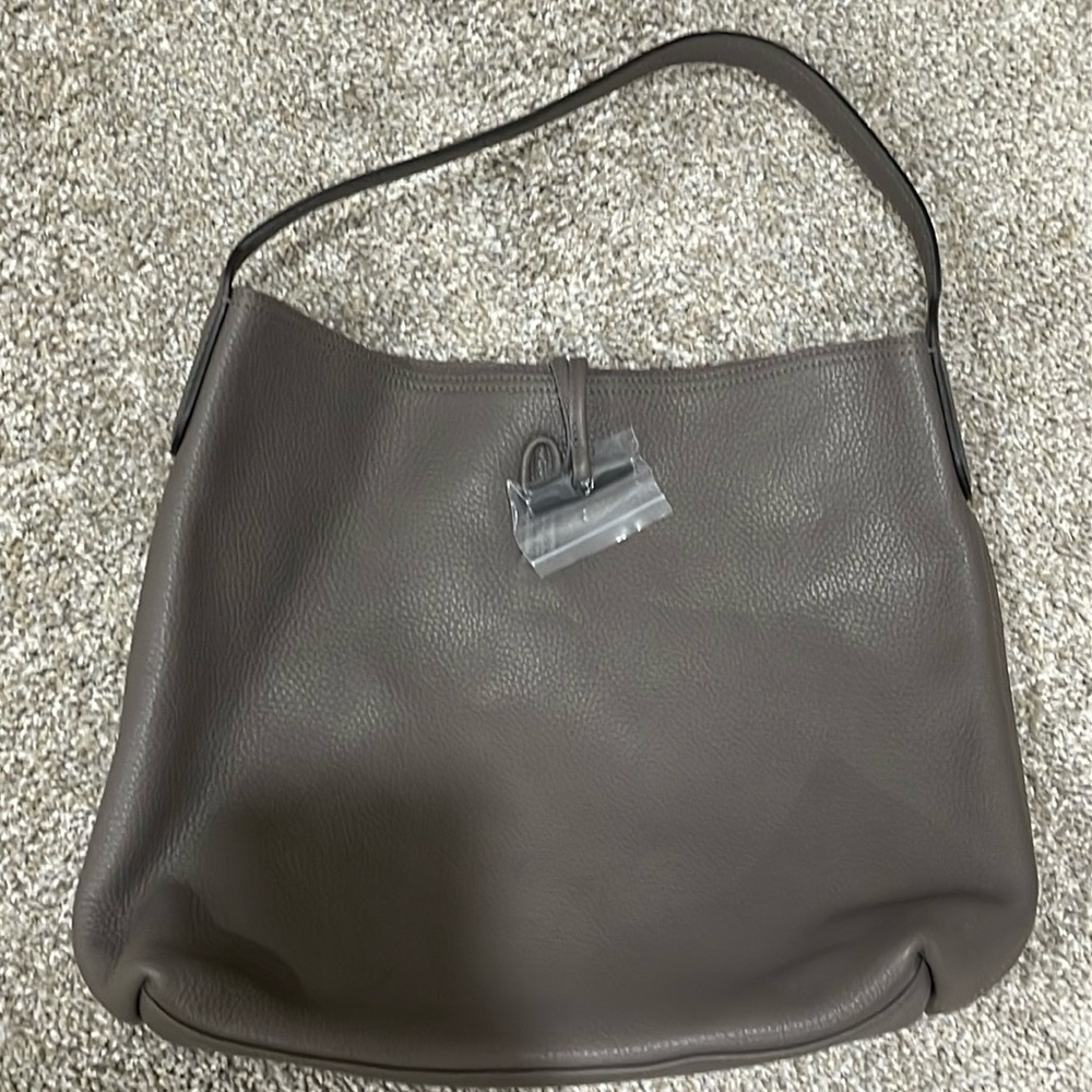 Longchamp Roseau Essential Hobo Shoulder Bag